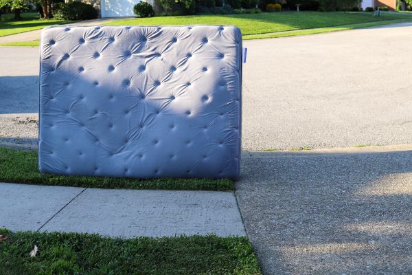 Mattress Removal Service in Salisbury